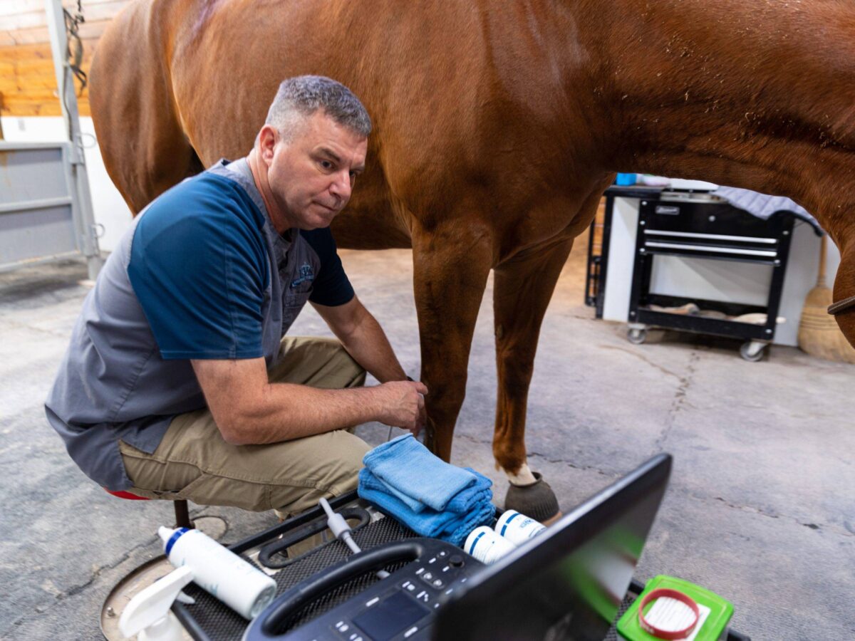 Dr-Hicks-Treating-scaled